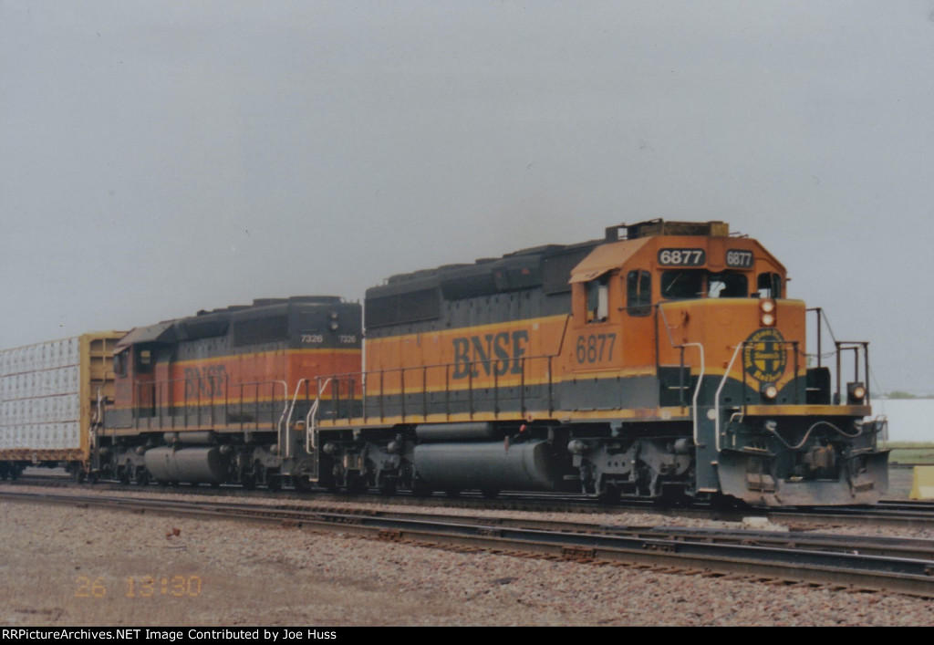 BNSF 6877 East